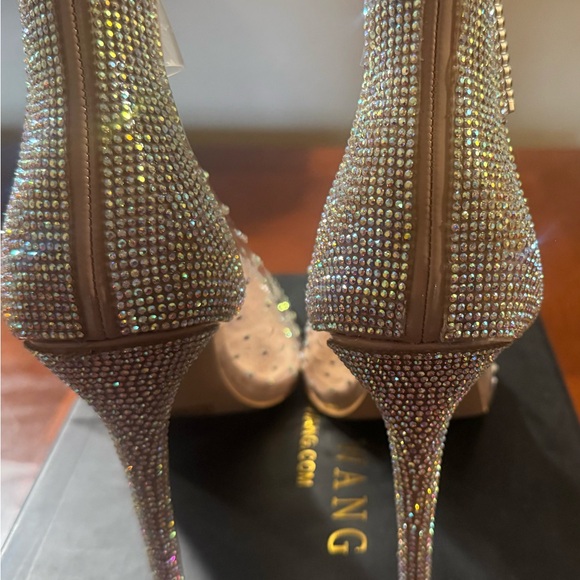 Sparkling Rhinestone-Studded Transparent Heels - Picture 4 of 6